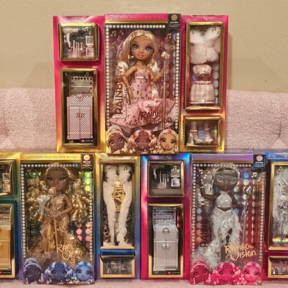 Rainbow High Fashion Doll Set - Multicolor